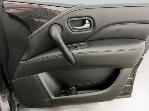 Used 2024 INFINITI QX80 Luxe image 36