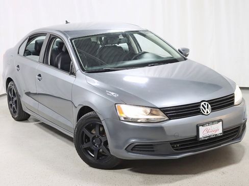 Used 2014 Volkswagen Jetta SE image 6
