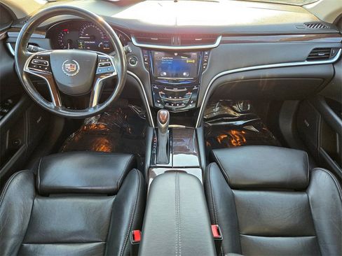 Used 2014 Cadillac XTS Luxury image 9