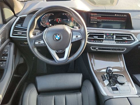 Certified 2022 BMW X5 xDrive40i w/ Premium Package image 11
