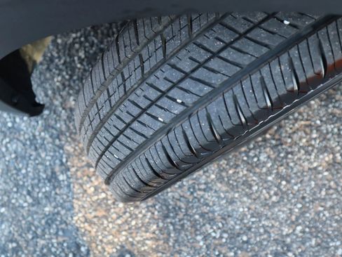 Used 2018 Toyota Prius C Two image 34