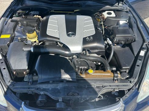 Used 2002 Lexus SC 430 Convertible image 29