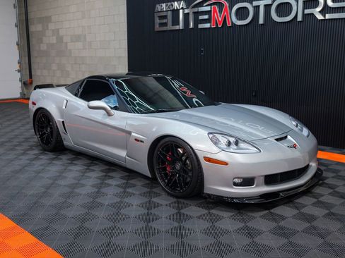 Used 2009 Chevrolet Corvette Z06 w/ Preferred Equipment Group image 13