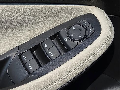 New 2026 Buick Encore GX Sport Touring image 13