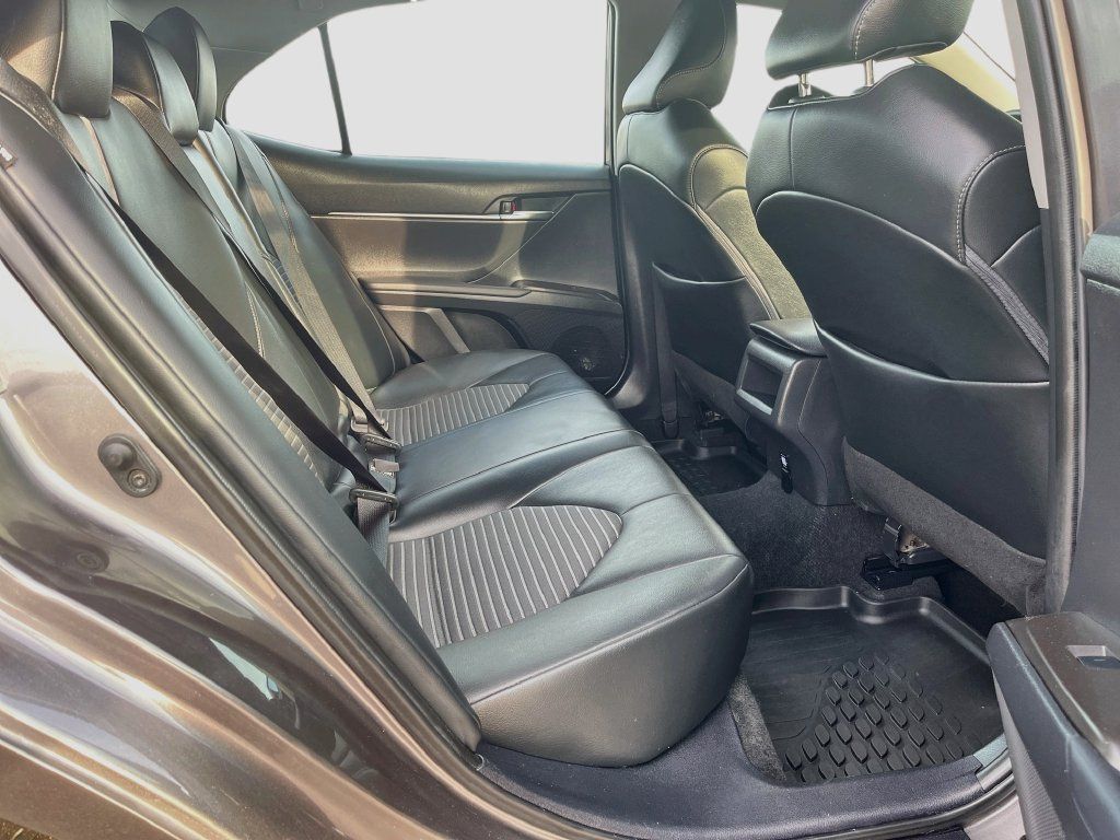 Used 2023 Toyota Camry SE FWD image 24