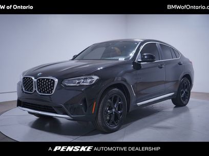 Used 2022 BMW X4 xDrive30i w/ Premium Package 2