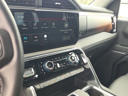 Used 2025 GMC Sierra 1500 Denali image 30