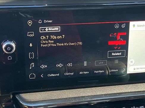 Certified 2023 GMC Sierra 1500 AT4 w/ Technology Package image 18