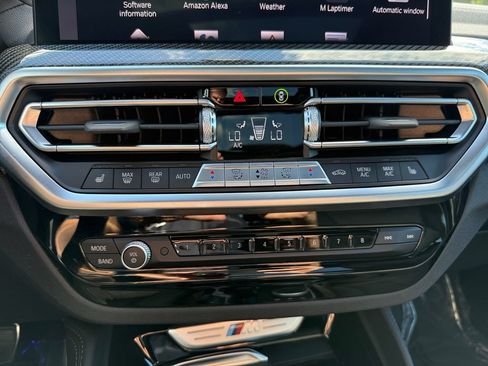 Certified 2023 BMW X4 M40i w/ Premium Package AWD/4WD image 27