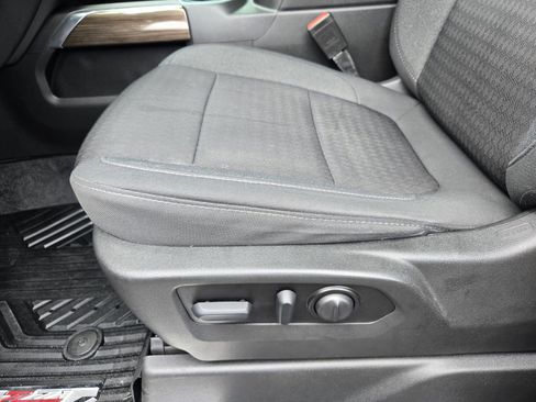 Used 2022 Chevrolet Silverado 1500 LT Trail Boss w/ Convenience Package II AWD/4WD image 22
