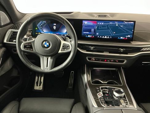 Certified 2025 BMW X7 M60i w/ Executive Package AWD/4WD image 9