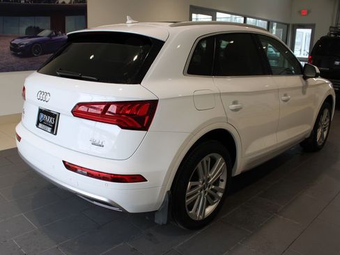 Used 2018 Audi Q5 Prestige w/ Prestige Package image 19