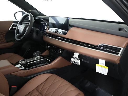 Used 2025 Mitsubishi Outlander SEL AWD/4WD image 33