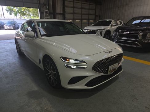 Used 2025 Genesis G70 2.5T RWD image 6