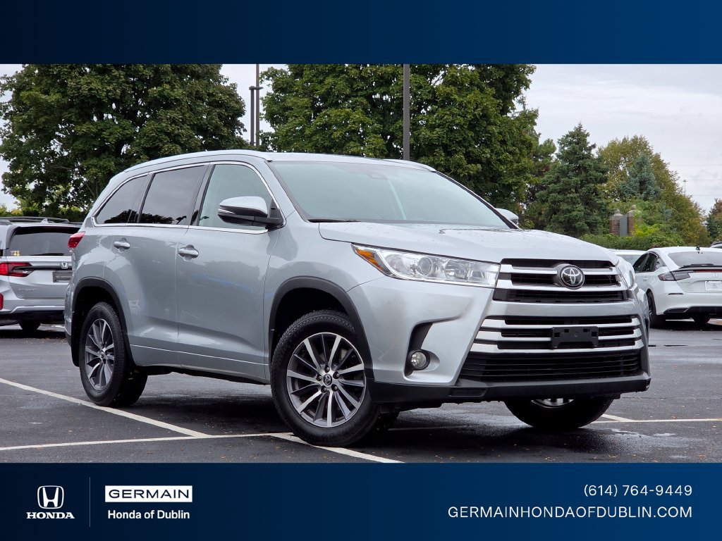 Used 2018 Toyota Highlander XLE AWD/4WD image 1