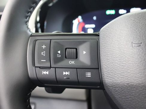 New 2026 Nissan Pathfinder SL FWD image 24