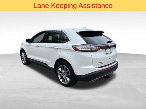 Used 2018 Ford Edge Titanium w/ Equipment Group 301A AWD/4WD image 6