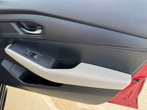 Used 2023 Honda Accord LX image 7