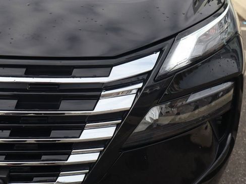 Certified 2024 Nissan Rogue S image 13