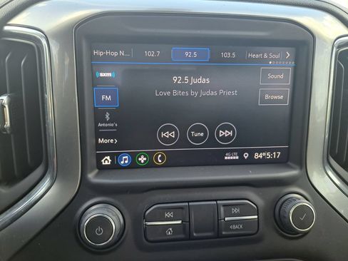 Used 2022 Chevrolet Silverado 1500 LT Trail Boss w/ Bed Protection Package AWD/4WD image 15