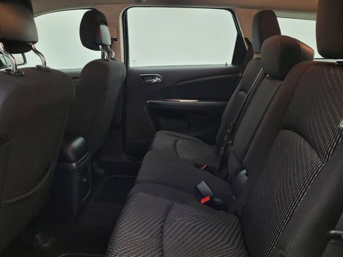 Used 2015 Dodge Journey American Value Package w/ Flexible Seating Group image 18