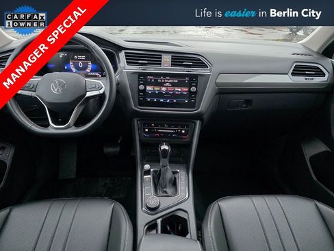 Used 2024 Volkswagen Tiguan SE image 22