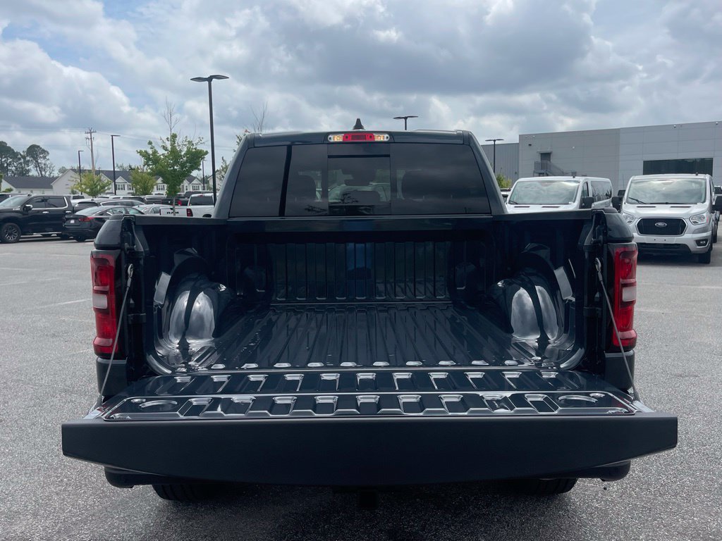 New 2026 RAM 1500 Express RWD image 20