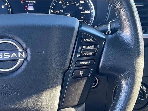 Used 2023 Nissan Frontier SV w/ SV Convenience Package AWD/4WD image 17