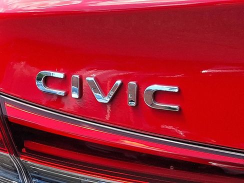 Used 2023 Honda Civic EX image 28