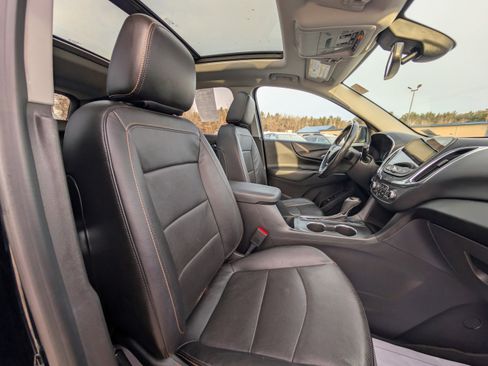 Used 2021 Chevrolet Equinox LT image 46