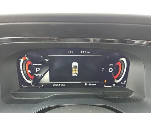 Used 2023 Nissan Pathfinder Platinum w/ Cargo Package image 21