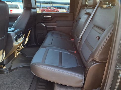 Used 2022 GMC Sierra 3500 Denali image 17
