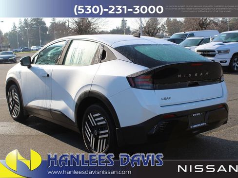 New 2026 Nissan Leaf SV+ w/ Floor Mat Package (SV+) image 9