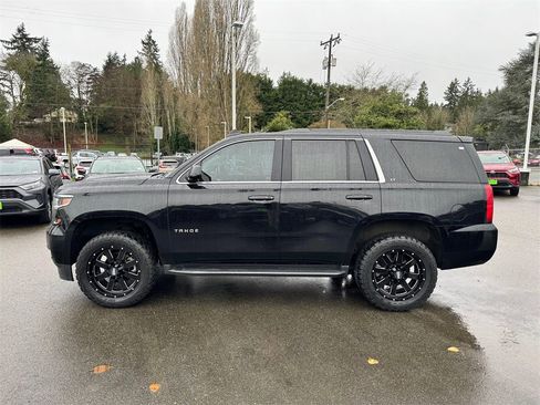 Used 2018 Chevrolet Tahoe LT w/ Luxury Package image 4