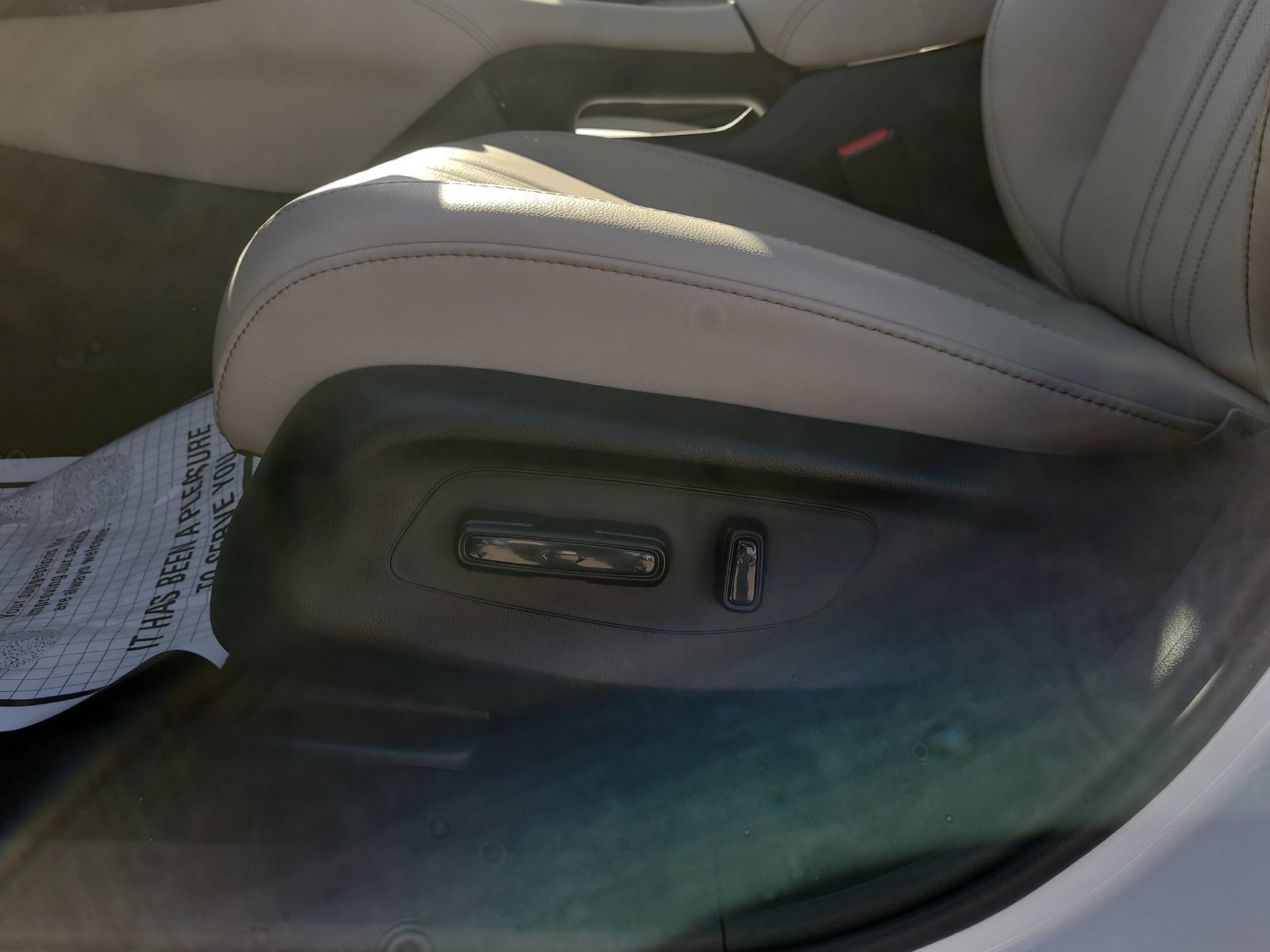 Used 2027 Honda HR-V EX-L image 23
