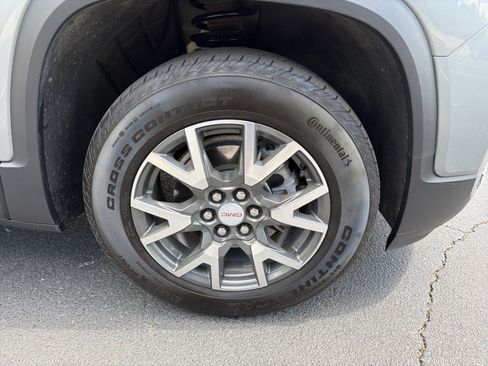 Used 2023 GMC Acadia SLE AWD/4WD image 12