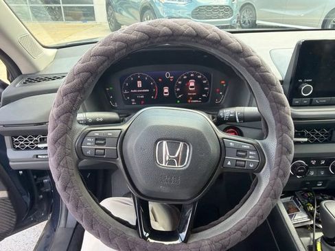 Used 2024 Honda Accord EX image 9
