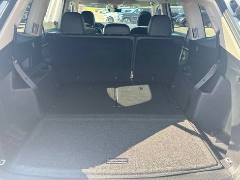Used 2023 Volkswagen Atlas SEL Premium AWD/4WD image 10