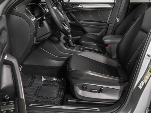 Used 2022 Volkswagen Tiguan SE R-Line AWD/4WD image 21