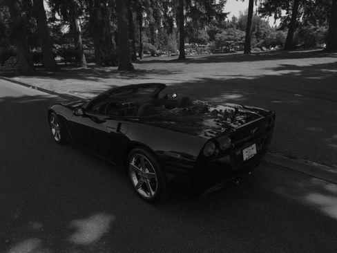 Used 2005 Chevrolet Corvette Convertible w/ Preferred Equipment Group RWD image 67