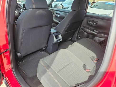 Used 2025 Honda HR-V Sport image 11