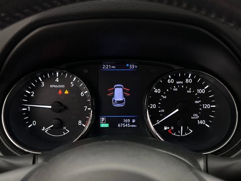 Used 2019 Nissan Rogue SV w/ Premium Package image 21