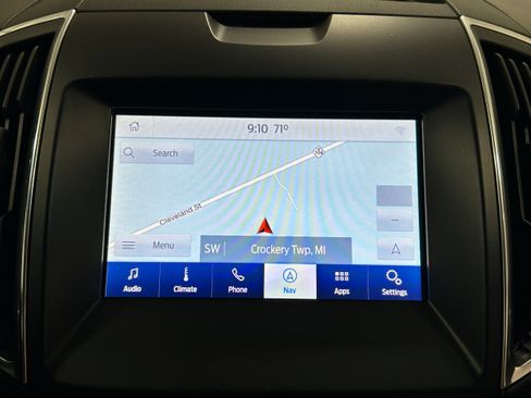 Used 2020 Ford Edge Titanium AWD/4WD image 8