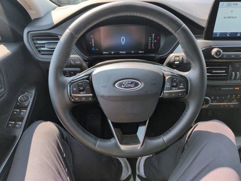 Certified 2024 Ford Escape Active AWD/4WD image 31