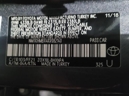 Used 2019 Toyota C-HR XLE image 33