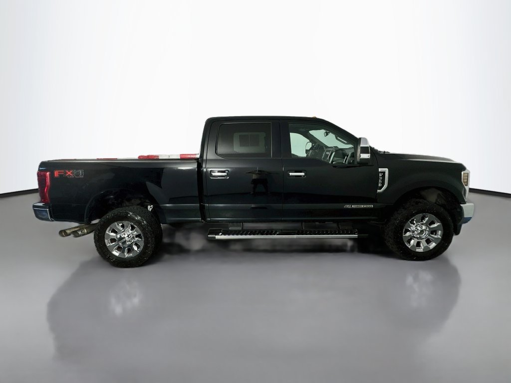 Used 2018 Ford F350 Lariat w/ Chrome Package AWD/4WD image 8