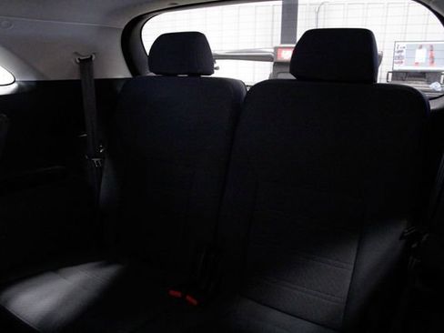 Used 2020 Kia Sorento LX image 17