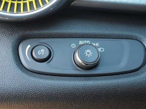 New 2026 Chevrolet Trax LT w/ LT Convenience Package image 22