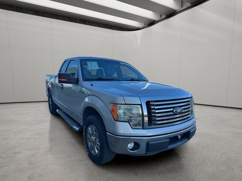 Used 2012 Ford F150 XLT w/ XLT Chrome Pkg image 8