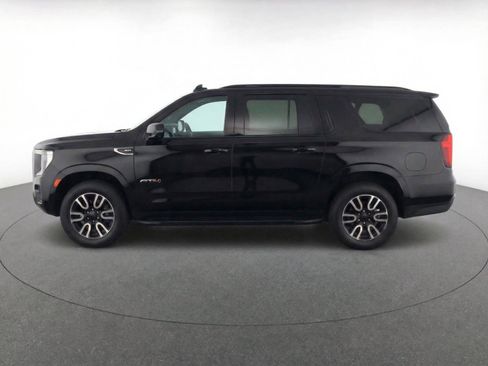 Used 2021 GMC Yukon XL AT4 w/ Rear Media and Nav Package image 4